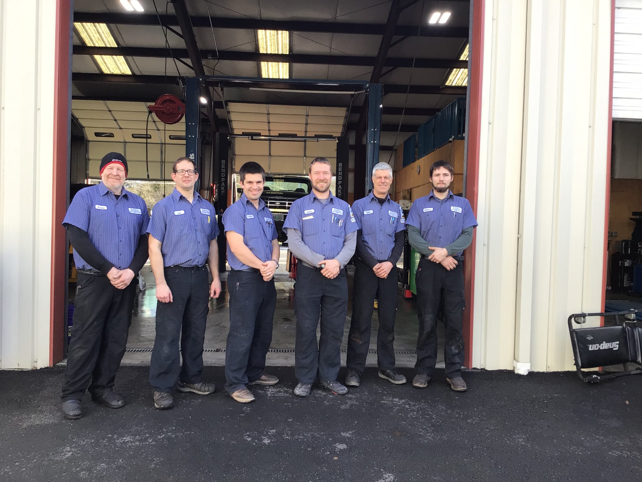 The team of mechanics at Scofield Automotive of Green, OR.